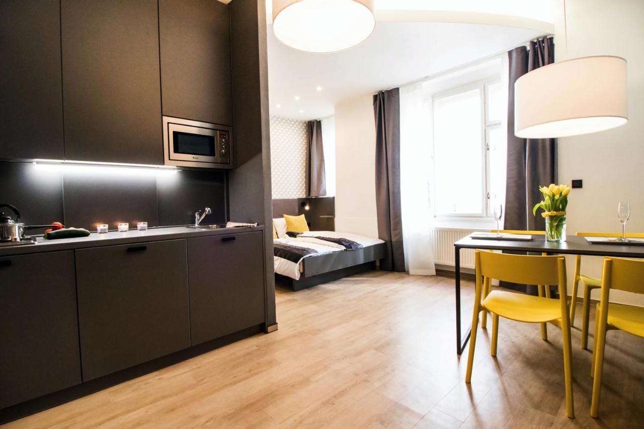 In The Hearth Of The City Centre, Old Town Square - 3Min Apartment Прага Екстериор снимка