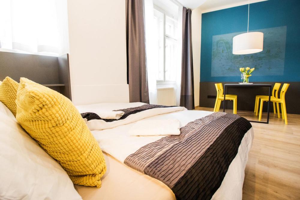 In The Hearth Of The City Centre, Old Town Square - 3Min Apartment Прага Екстериор снимка